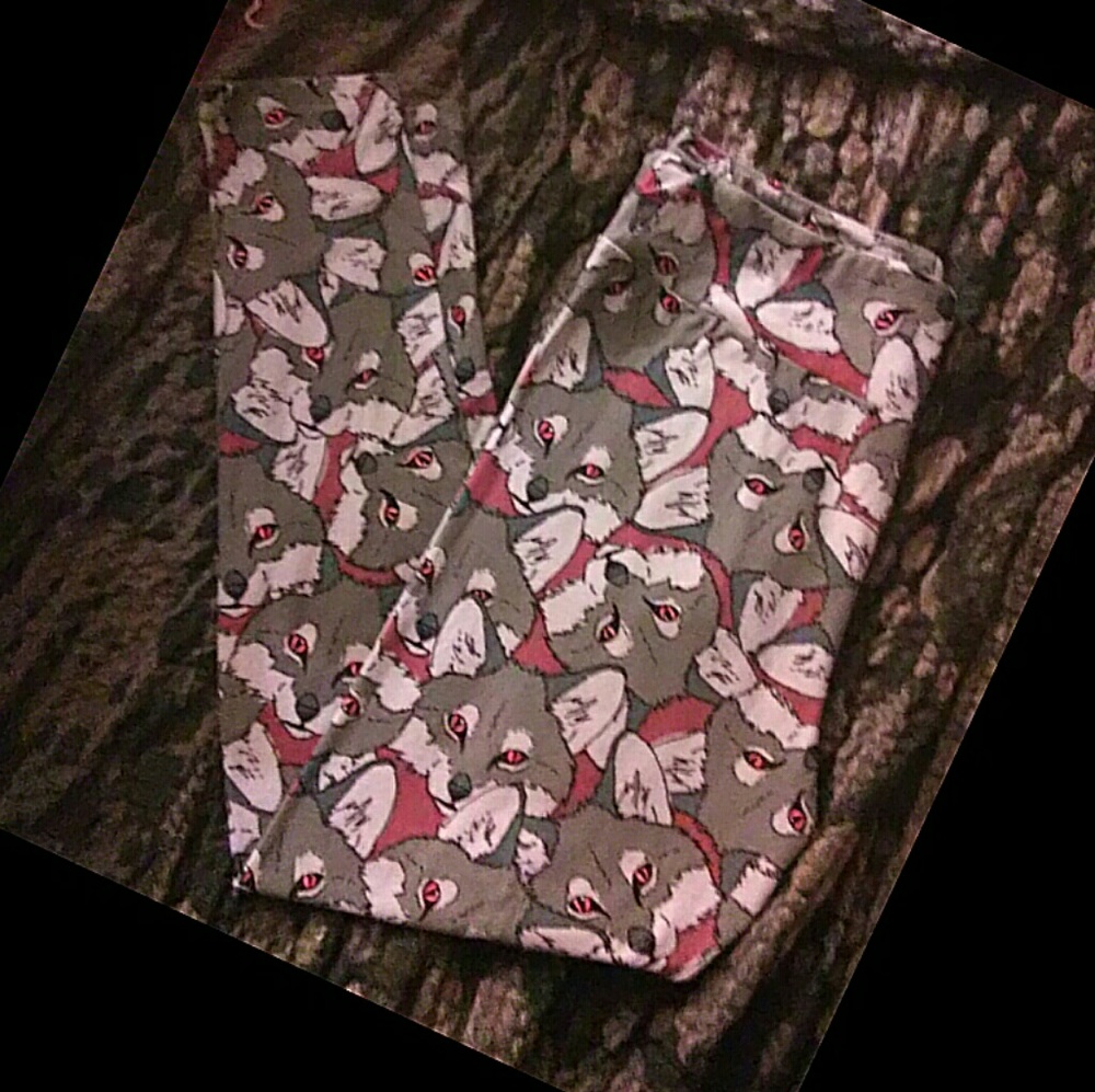 Lularoe TC wolf fox leggings